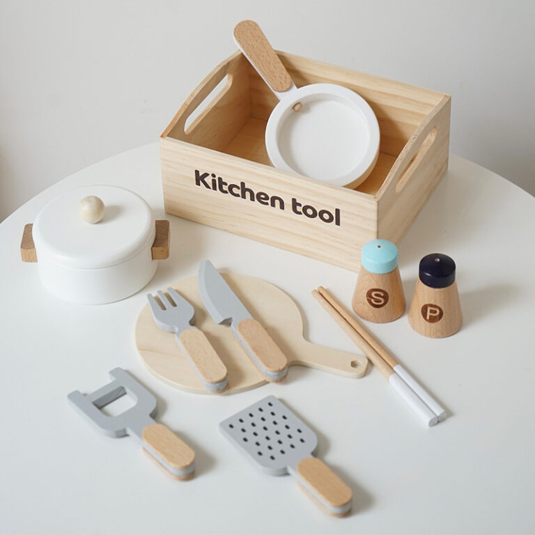 Wooden Play Food Sets (5)