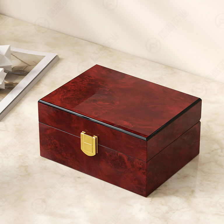 Wooden Watch Box (4)